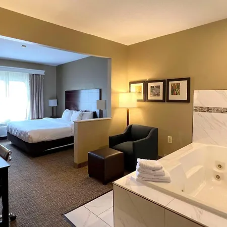 Comfort Suites North Fort Wayne Exterior photo