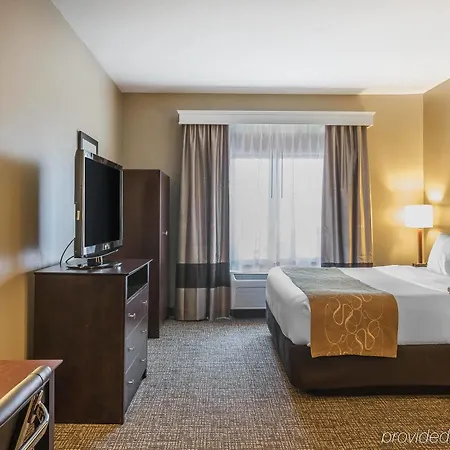 Comfort Suites North Fort Wayne Exterior photo